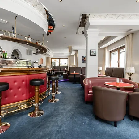 施泰因酒店 4* 费尔兹姆斯