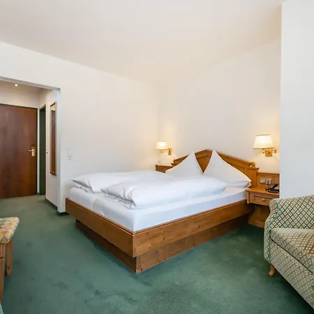 施泰因酒店 费尔兹姆斯