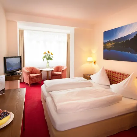 Dachstein Hotell 4*