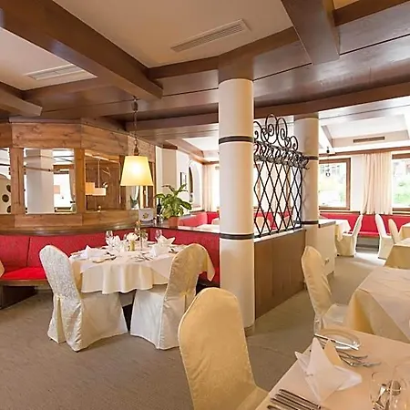 Dachstein 4*