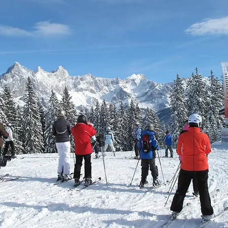 Dachstein فيلزموس